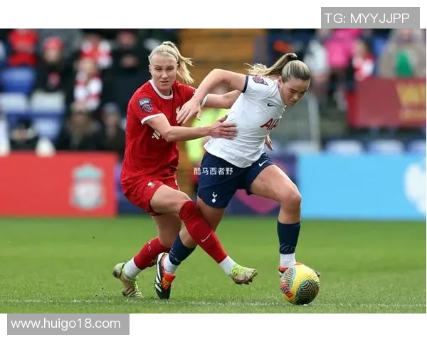 女足联赛再掀热潮,球员技艺精湛引观众热烈掌声